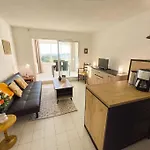 Apartment T2 - Coudouliere - Piscine - Wifi - Parking Six-Fours-les-Plages