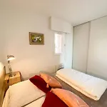 T2 - Coudouliere - Piscine - Wifi - Parking *