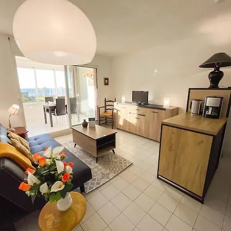 דירה T2 - Coudouliere - Piscine - Wifi - Parking *
