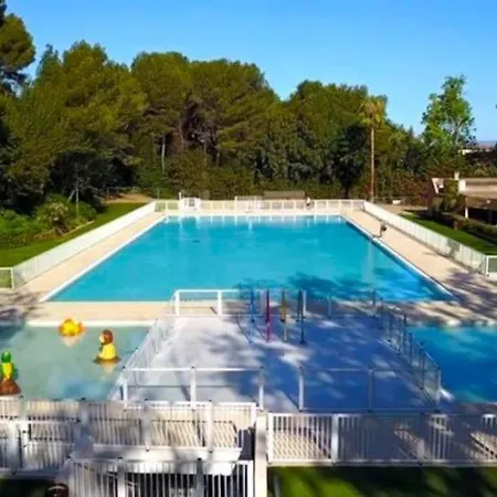 Apartment T2 - Coudouliere - Piscine - Wifi - Parking Six-Fours-les-Plages