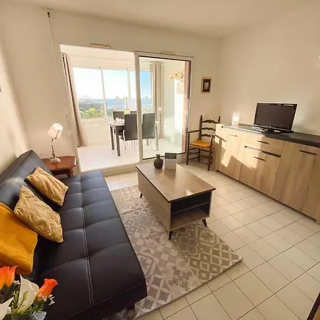 Apartment T2 - Coudouliere - Piscine - Wifi - Parking
